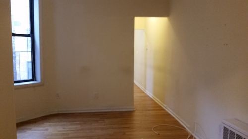 Building Photo - 157 E 82nd St