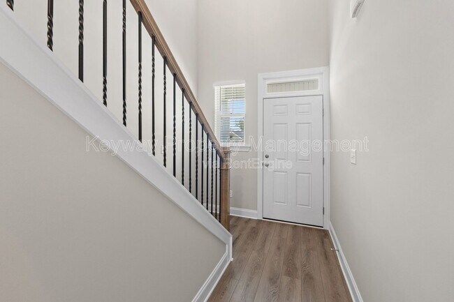 Foto del edificio - 138 Candleberry Dr