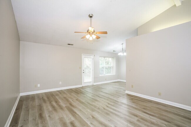Building Photo - 12238 Fireberry Ct