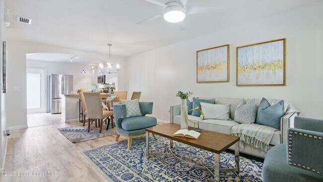 Foto del edificio - 1160 Luminary Cir