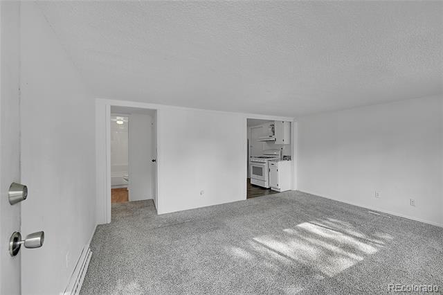 Foto del edificio - 708 S Roosevelt Ave