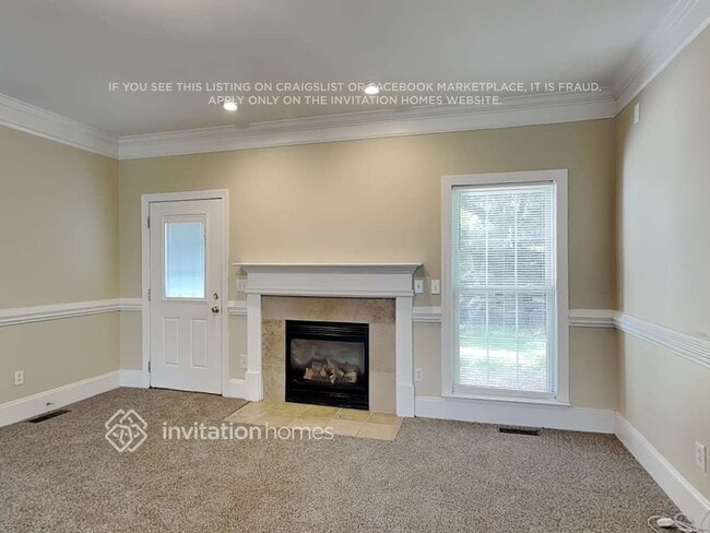Building Photo - 9014 Sandpiper Dr