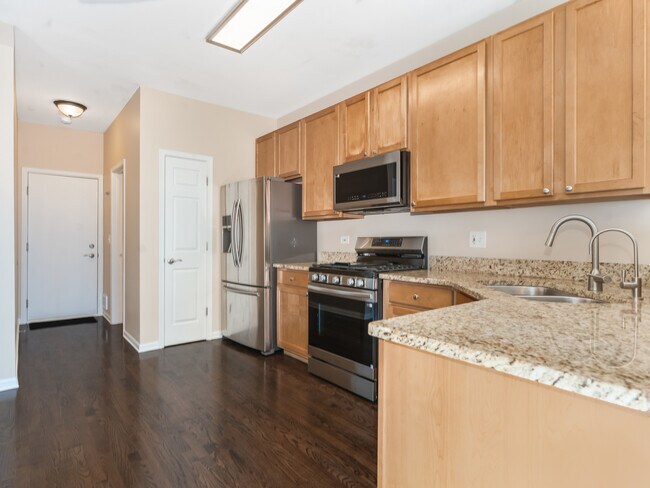 Foto del edificio - 2295 Stoughton Dr