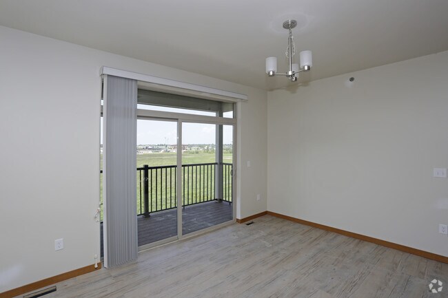 Orion Dining Room - Spring Creek Luxury Living
