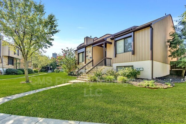 Foto del edificio - 42 Emerald Ln