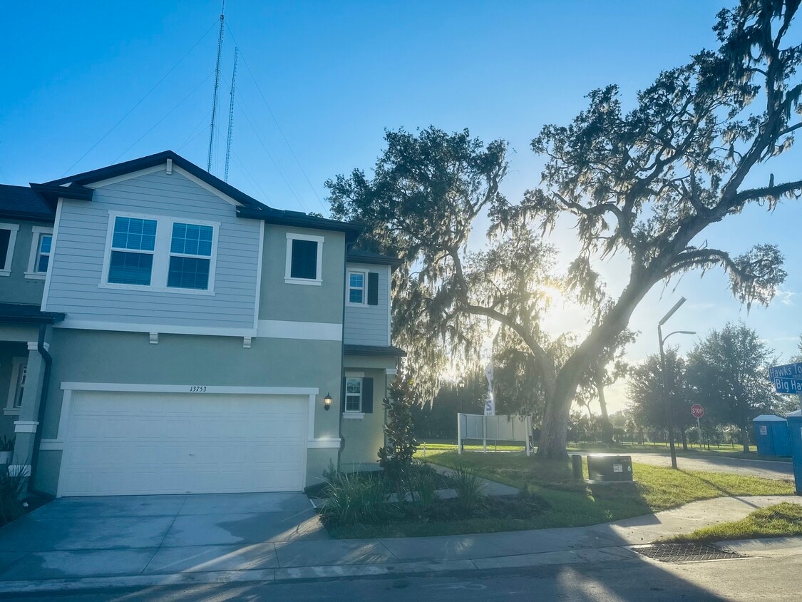 Primary Photo - 13753 Big Hawk Way