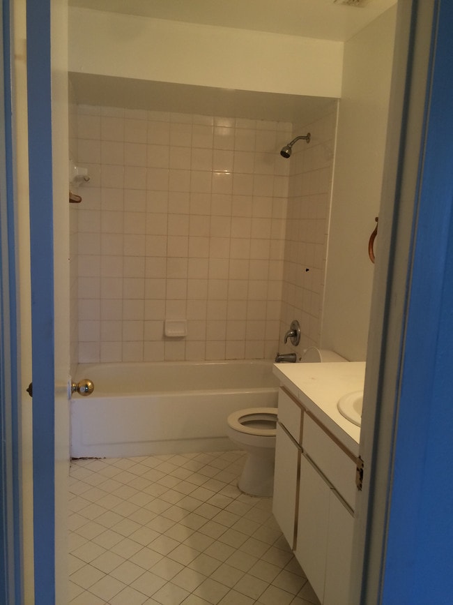 Photo - 5213 Via Hacienda Cir Townhome