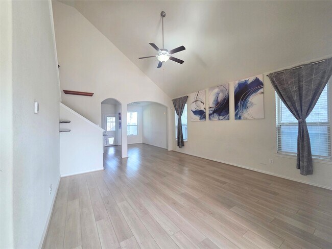 Foto del edificio - 28137 Aspen Horizon Dr