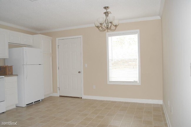 Foto del edificio - 3 br, 2 bath House - 19692 Brighton Dr