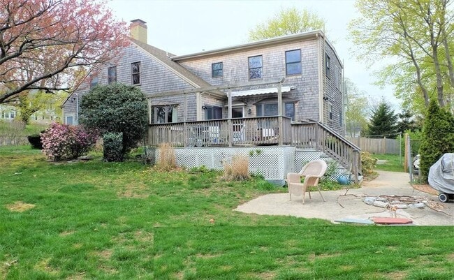 Building Photo - 207 Court St