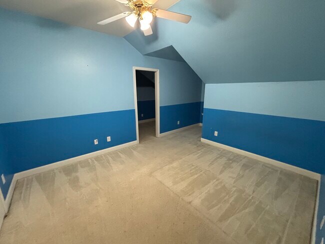 Foto del edificio - 4210 Leaflock Ln