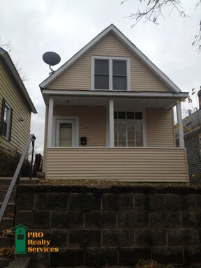 Building Photo - 1184 Ross Ave