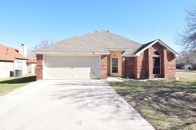 Foto del edificio - 409 Diana Ln