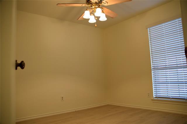 Building Photo - 2530 Meadowridge Dr