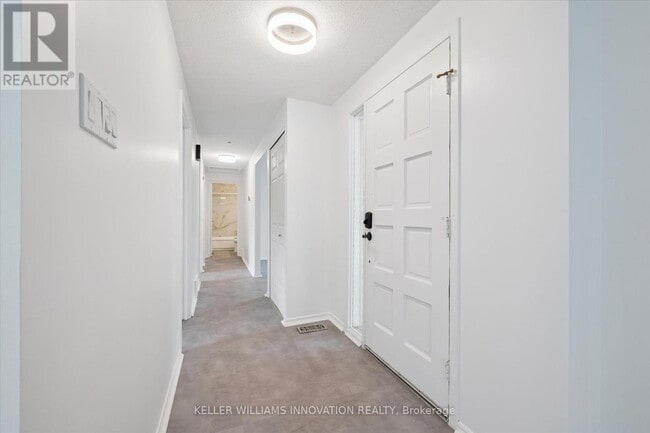 Building Photo - 267 Kingswood Dr