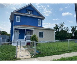 Building Photo - 2933 Presstman St