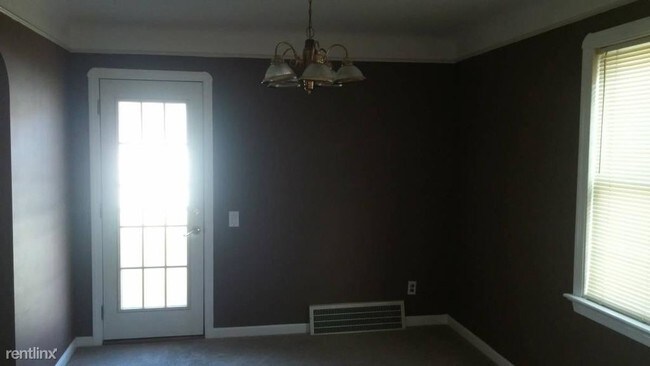 Foto del edificio - 9006 Memphis Villas Blvd