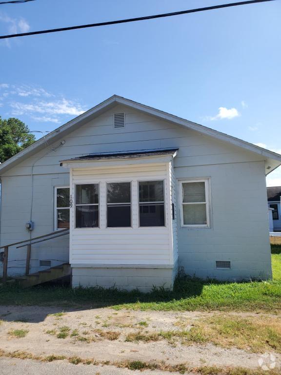 Apartments under 2,500 in Bethel, NC 1 Rentals