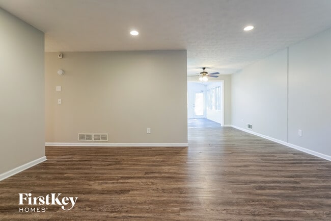 Foto del edificio - 2191 Grayfield Dr