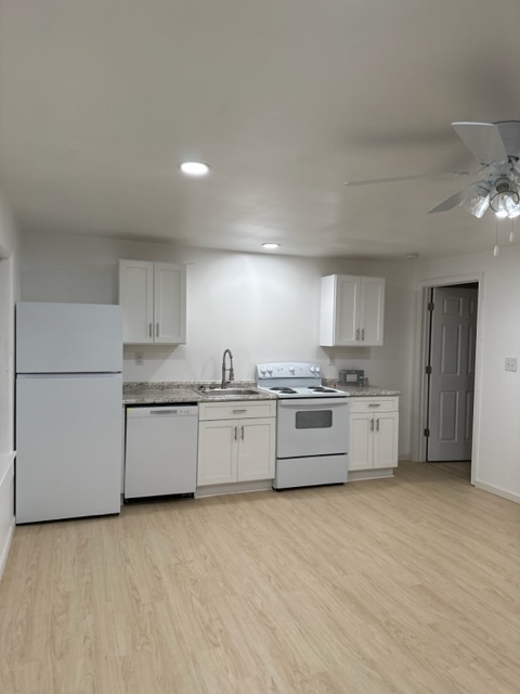 Remodeled kitchen - 406 W Franklin St