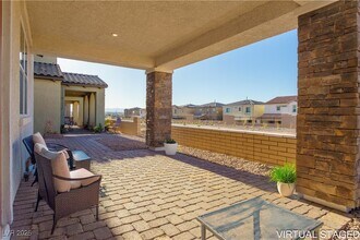 Building Photo - 188 Vanhoy Ave