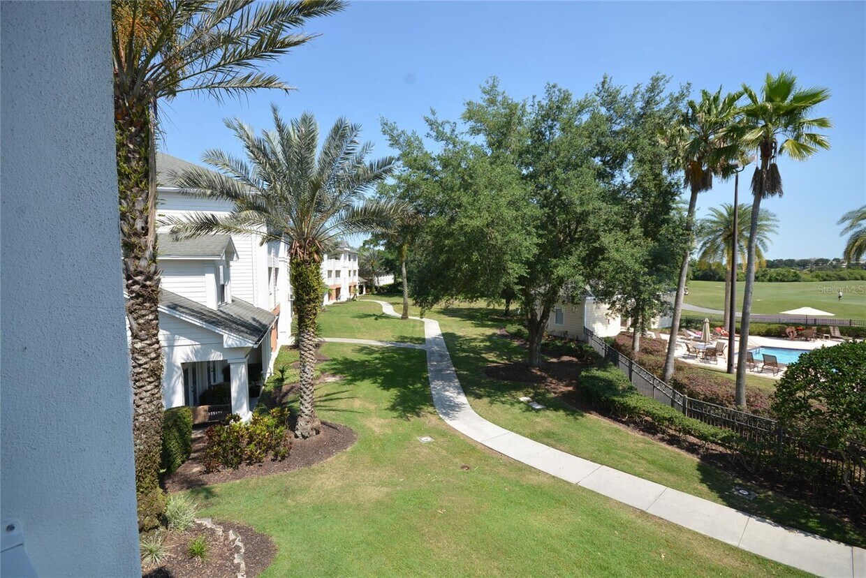 Foto del edificio - 7689 Heritage Crossing Way