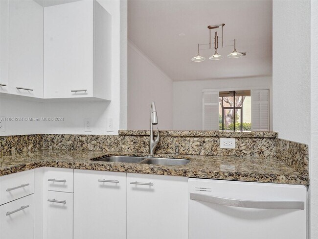 Building Photo - 4080 Timber Cove Ln