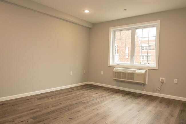 Building Photo - 41 Argyle Pl