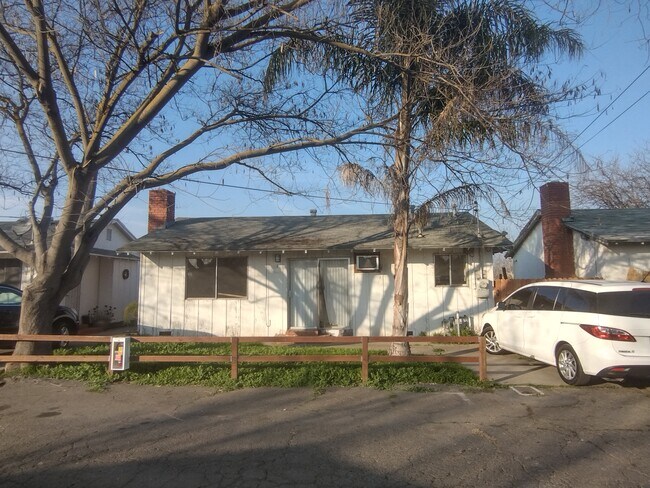 Foto del edificio - 456 B St