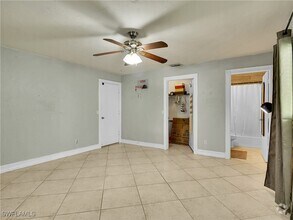 Building Photo - 1536 Alhambra Dr