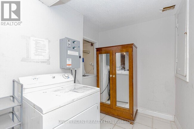 Photo du bâtiment - 52 Timberlane Dr