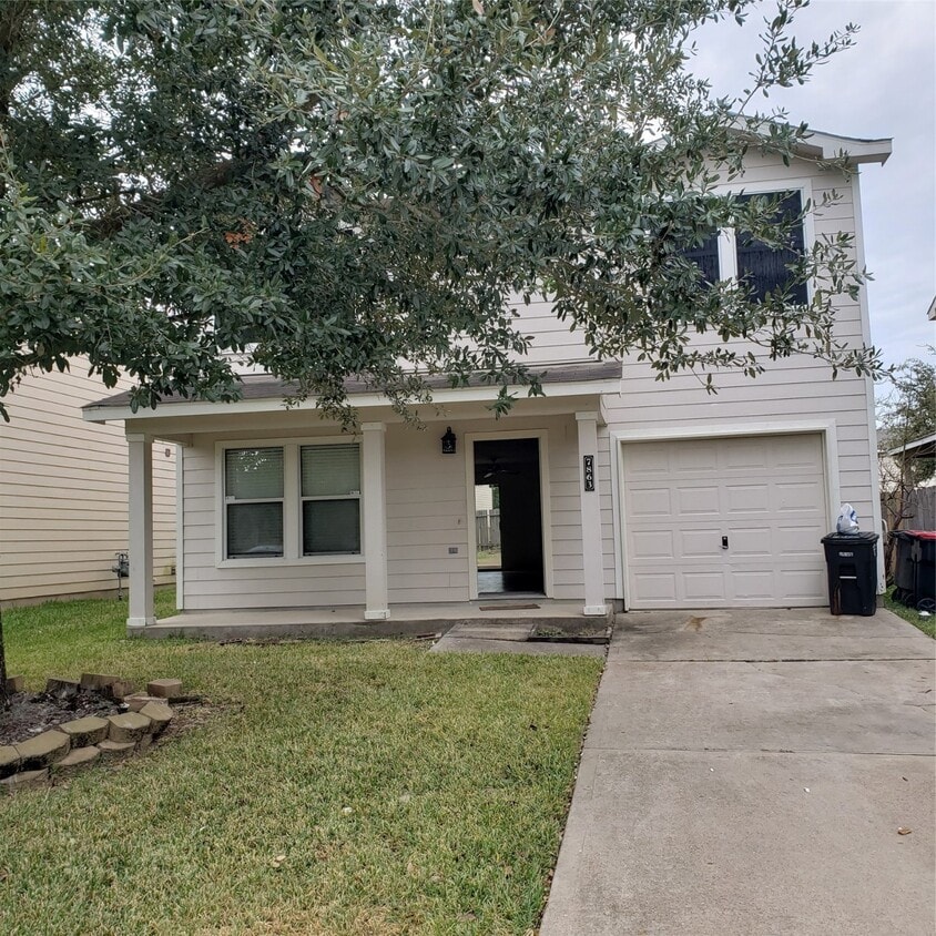 Foto principal - 7863 Maverick Trace Ln