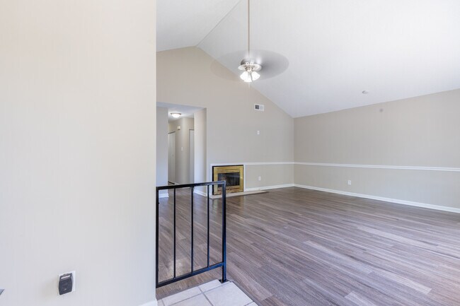 Building Photo - 2993 Lin Cove
