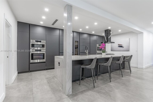 Building Photo - 1331 97th St