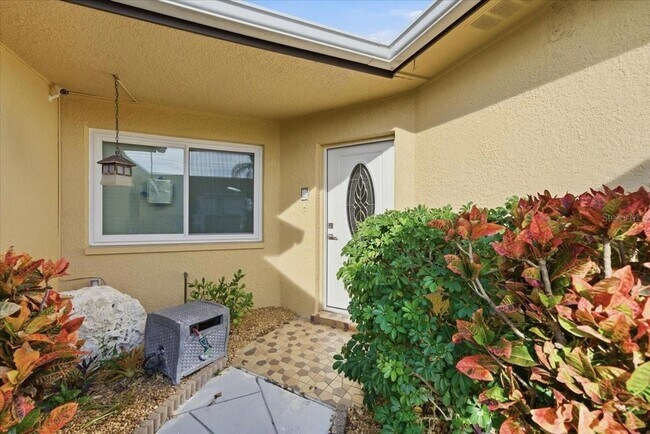 Foto del edificio - 7527 Hatteras Dr