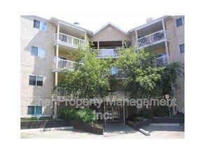 Building Photo - 4220-4139 139 Ave NW