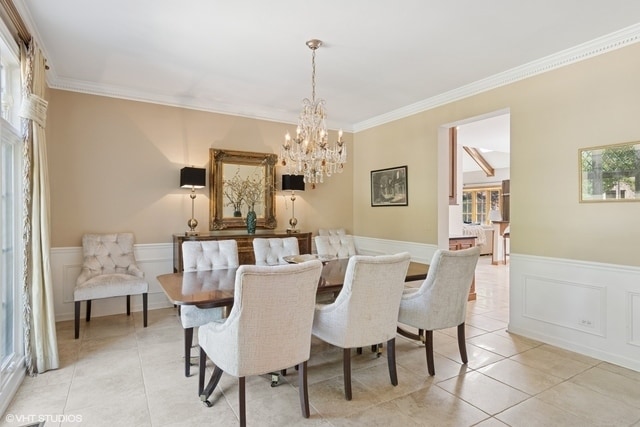 Foto del edificio - 8S241 Dunham Dr