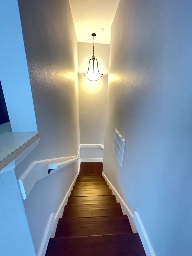 Building Photo - 10826 Eclipse Lily Way
