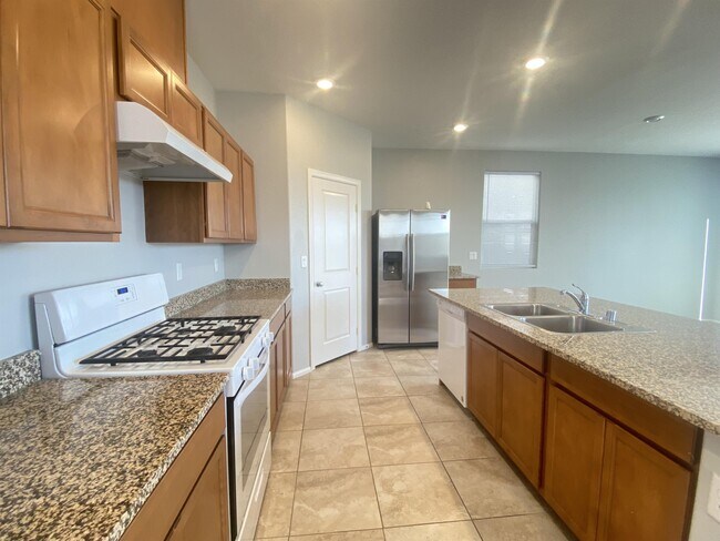 Foto del edificio - 8489 Green Alder Ct