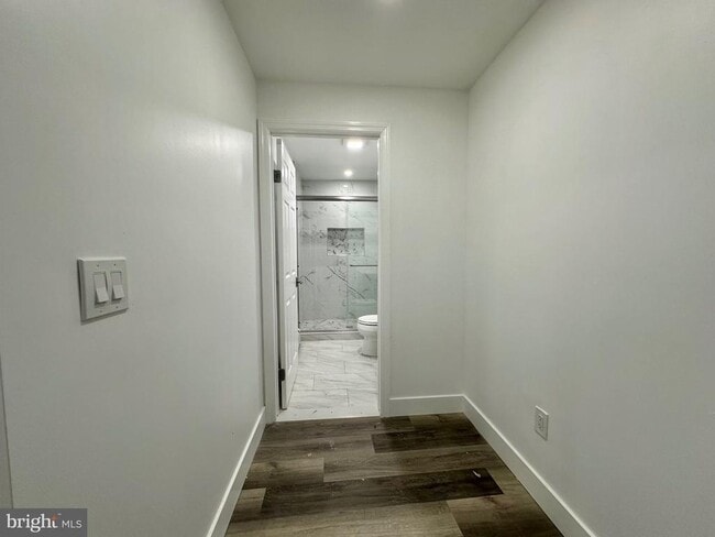 Foto del edificio - 104 New Rose St