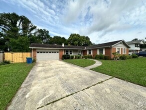 Building Photo - 3044 Townsend Blvd