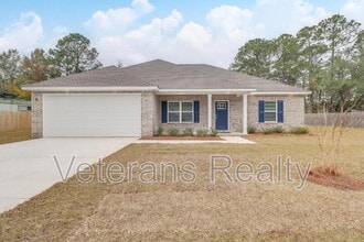 Building Photo - 833 Vee St