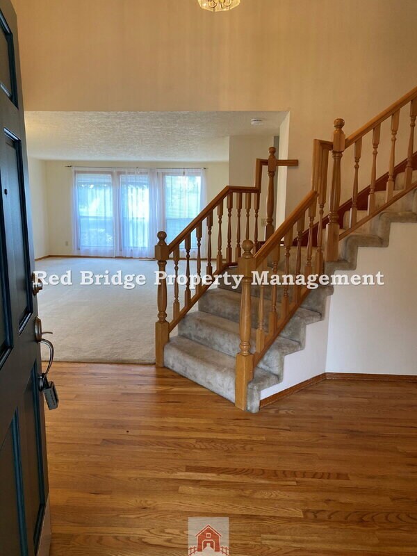 Building Photo - 19840 NW Quail Hollow Dr