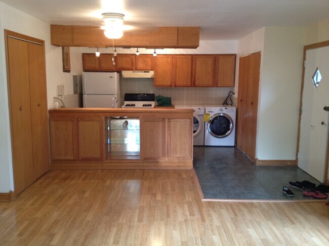 Cocina/Comedor - 1362 Cove Dr