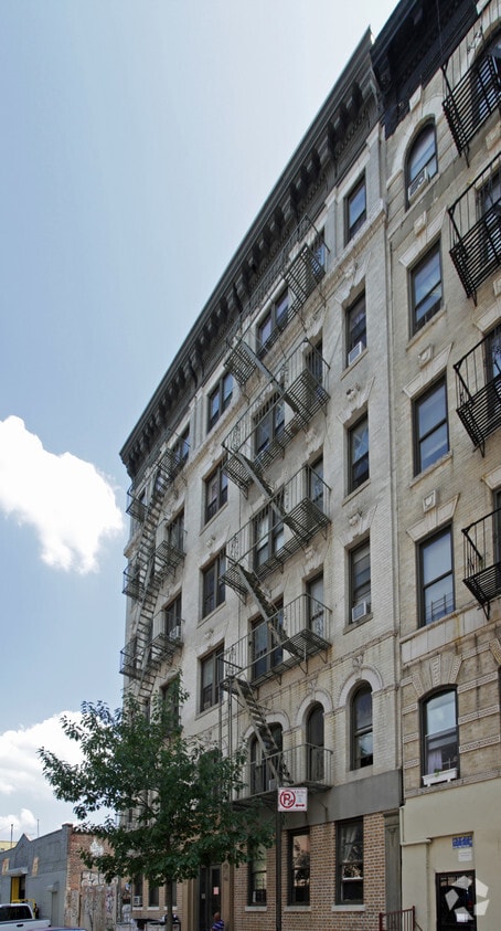 Foto del edificio - 160 S 1st St