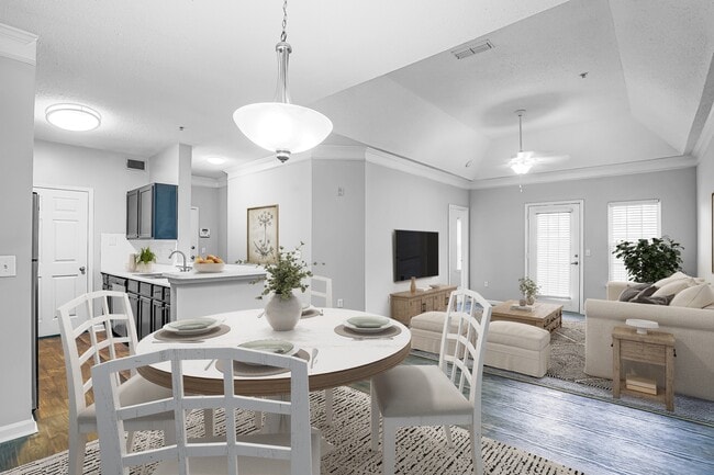 Building Photo - Villas at Princeton Lakes