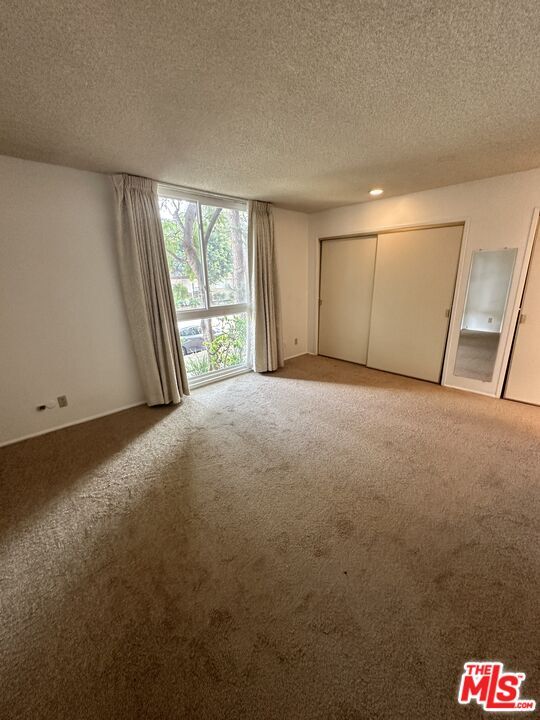 5650 N Sumner Way Unit 116, Culver City, CA 90230 Condo for Rent in Culver City, CA
