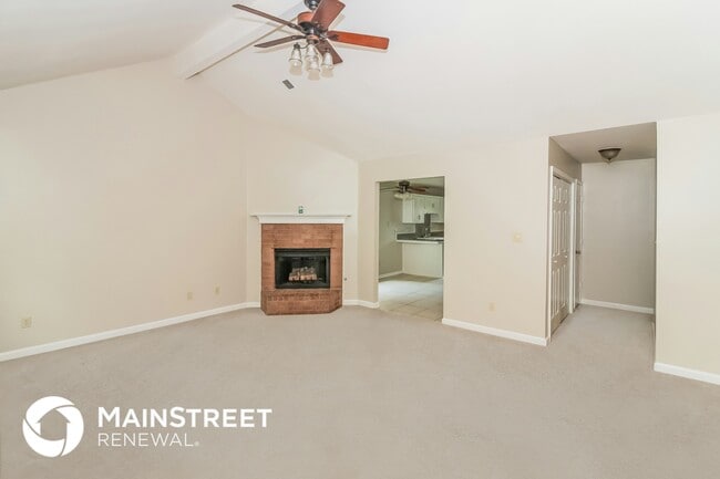 Foto del edificio - 4355 Shadow Ridge Dr