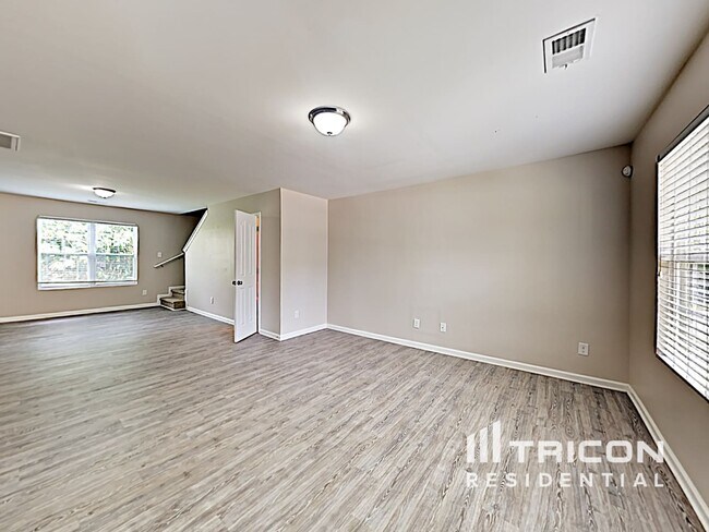 Building Photo - 4932 Magnasco Ln
