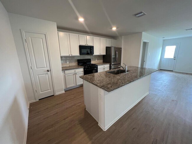 Building Photo - 24135 Becker Hollow Ln
